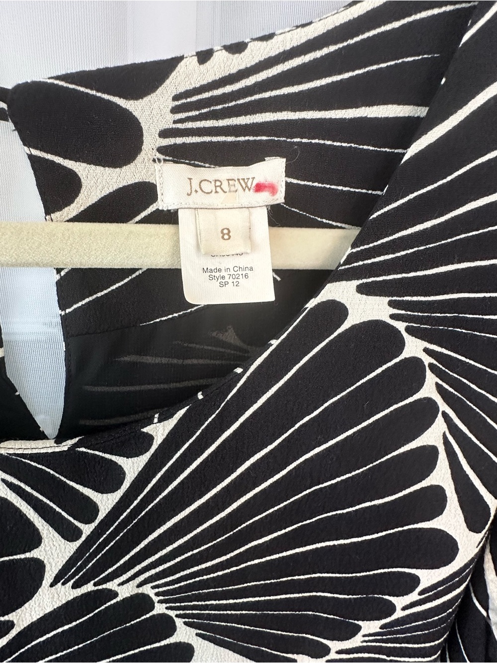 J.Crew Black White Shell Print Shift Dress Size 8 Rayon Lined 3/4 Sleeve - Picture 8 of 9
